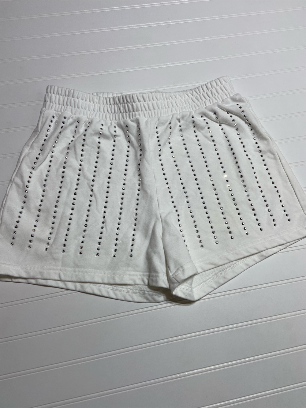 blue B. Collection White Rhinestone Studded Sweat Shorts Size M NWOT Festival